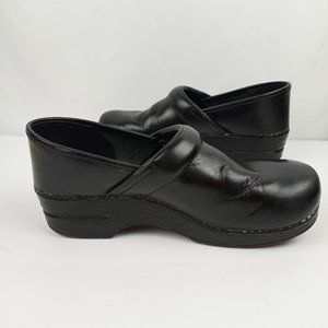 Dansko Black Leather Clogs Size Eur 41  USA 10.5- 11